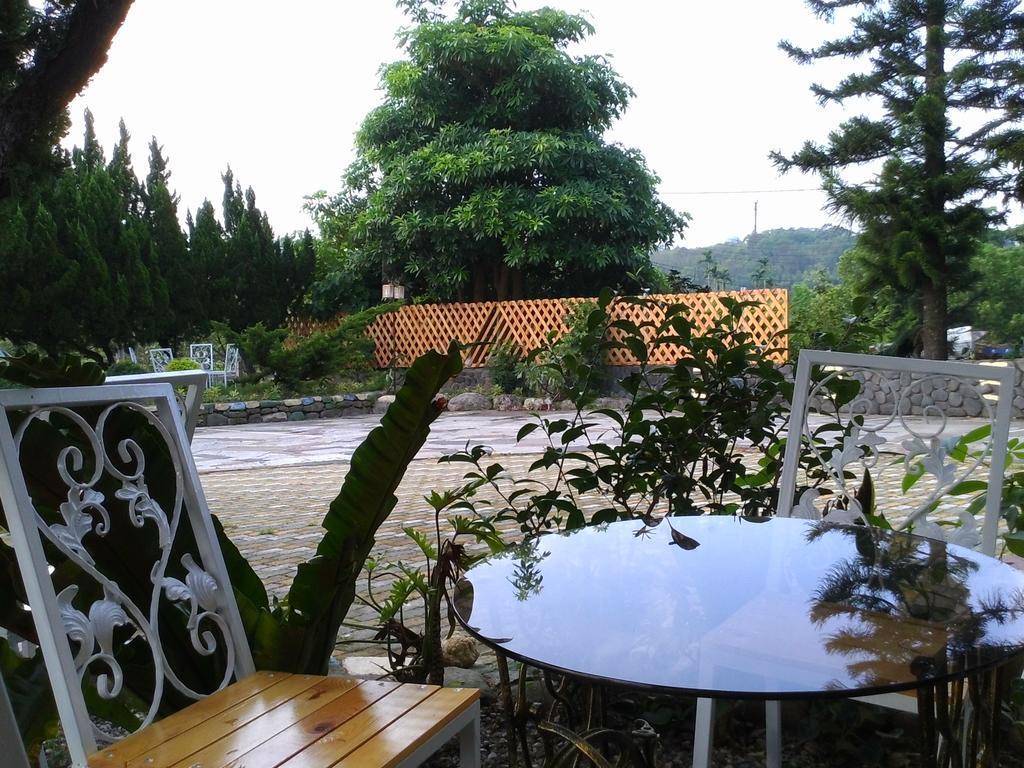 Tai Yu Ju Bao Fang B&B Luye Extérieur photo